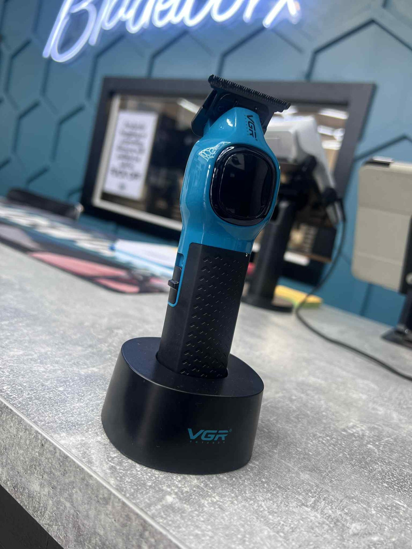 VGR 886T - Trimmer