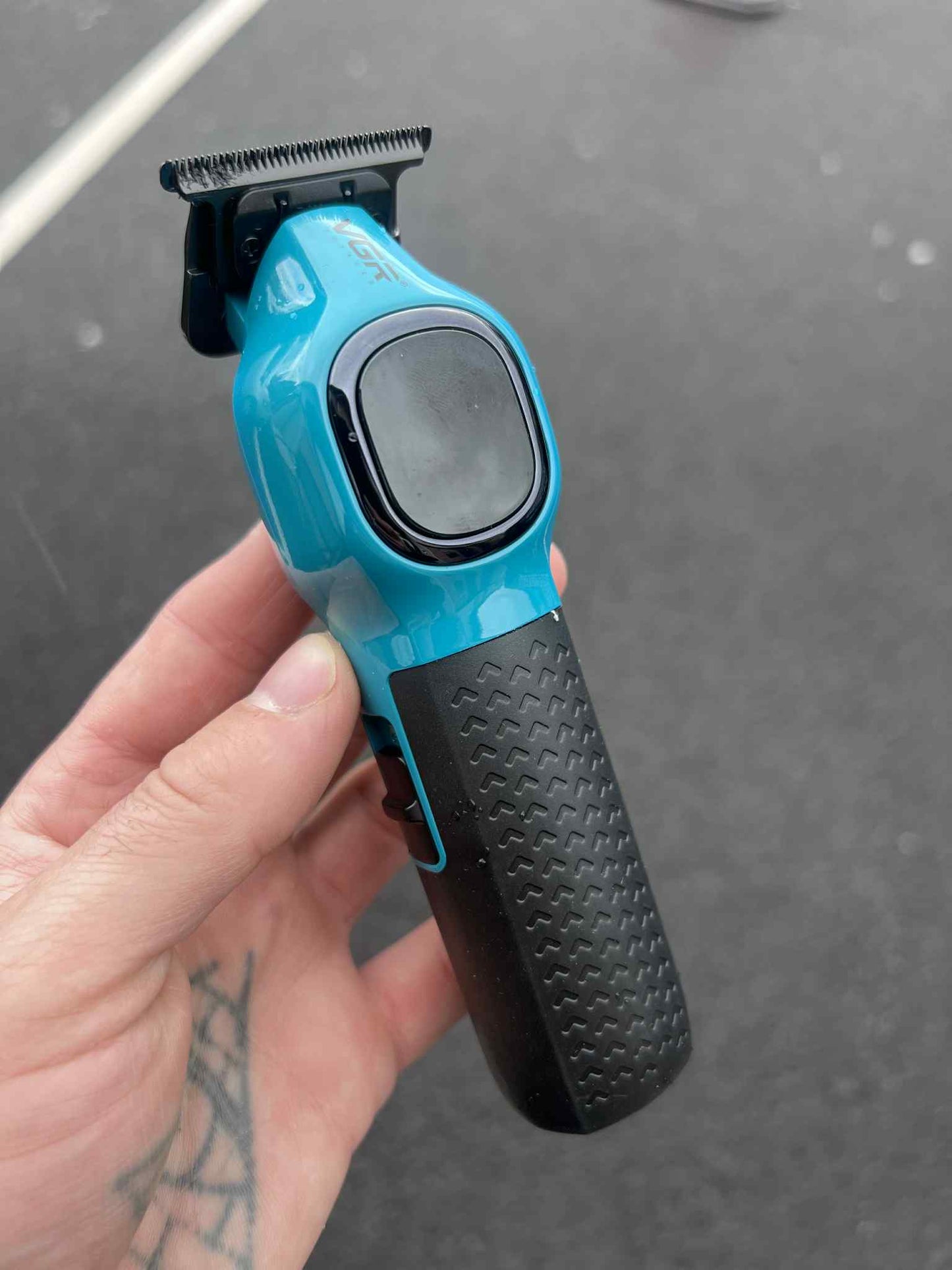 VGR 886T - Trimmer