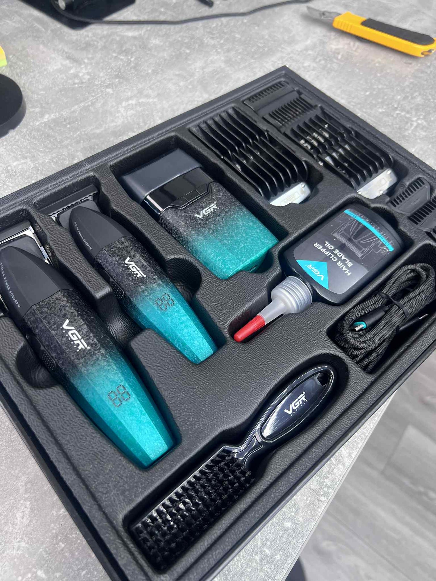 VGR 640 - 3 IN 1 Barber set