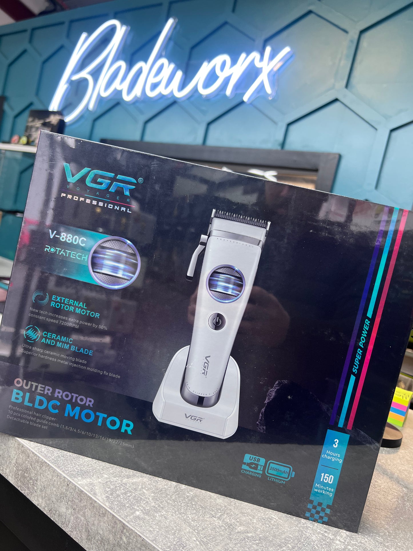 VGR 880C - Clipper - WHITE