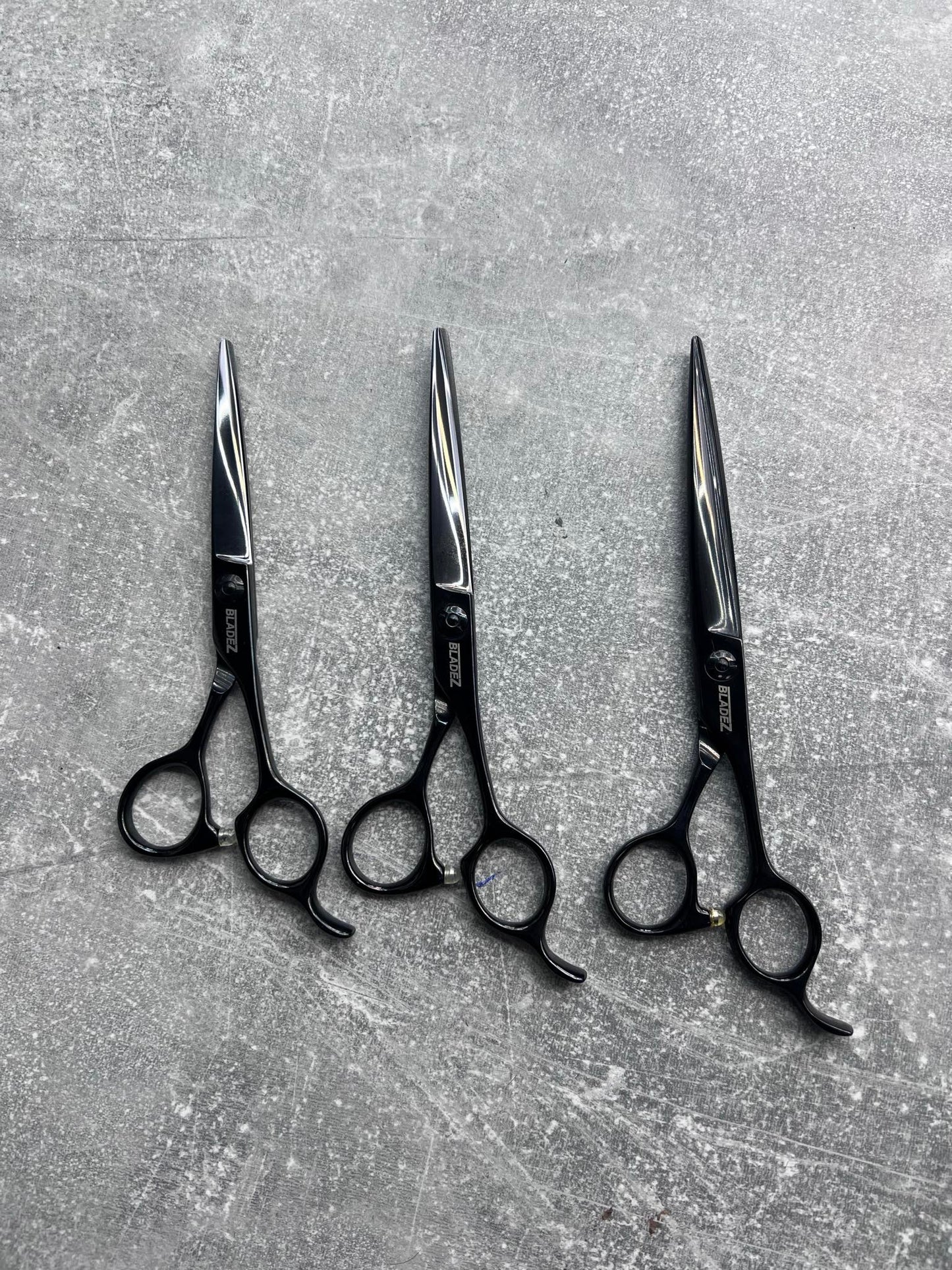 Bladez Eagle scissor - BLACK